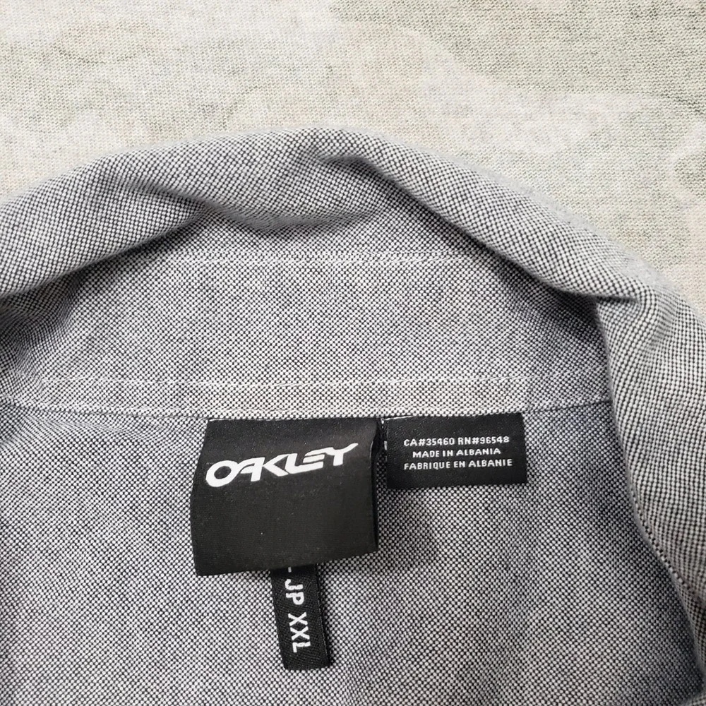 Oakley Shirt Mens XL Gray Long Sleeve Button-Up Preppy